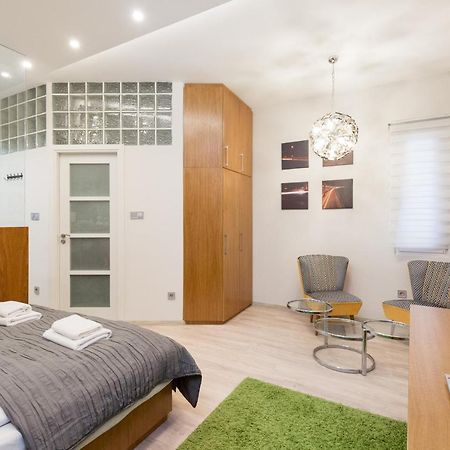 Retro Budapest Dream Suite Near The Danube Eksteriør bilde